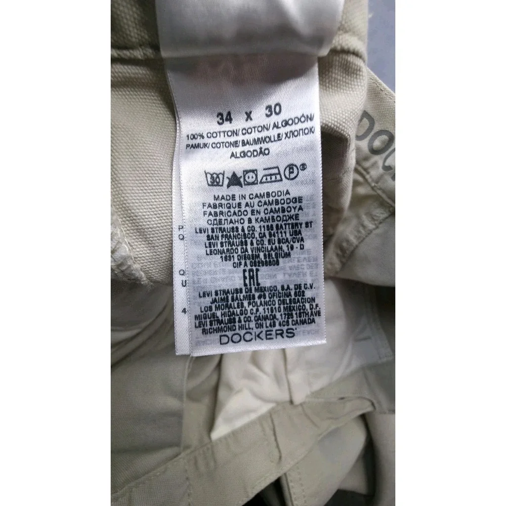 Dockers D3 Classic Fit Cargo Pants Men 34x30 Khaki 100% Cotton Flat Front